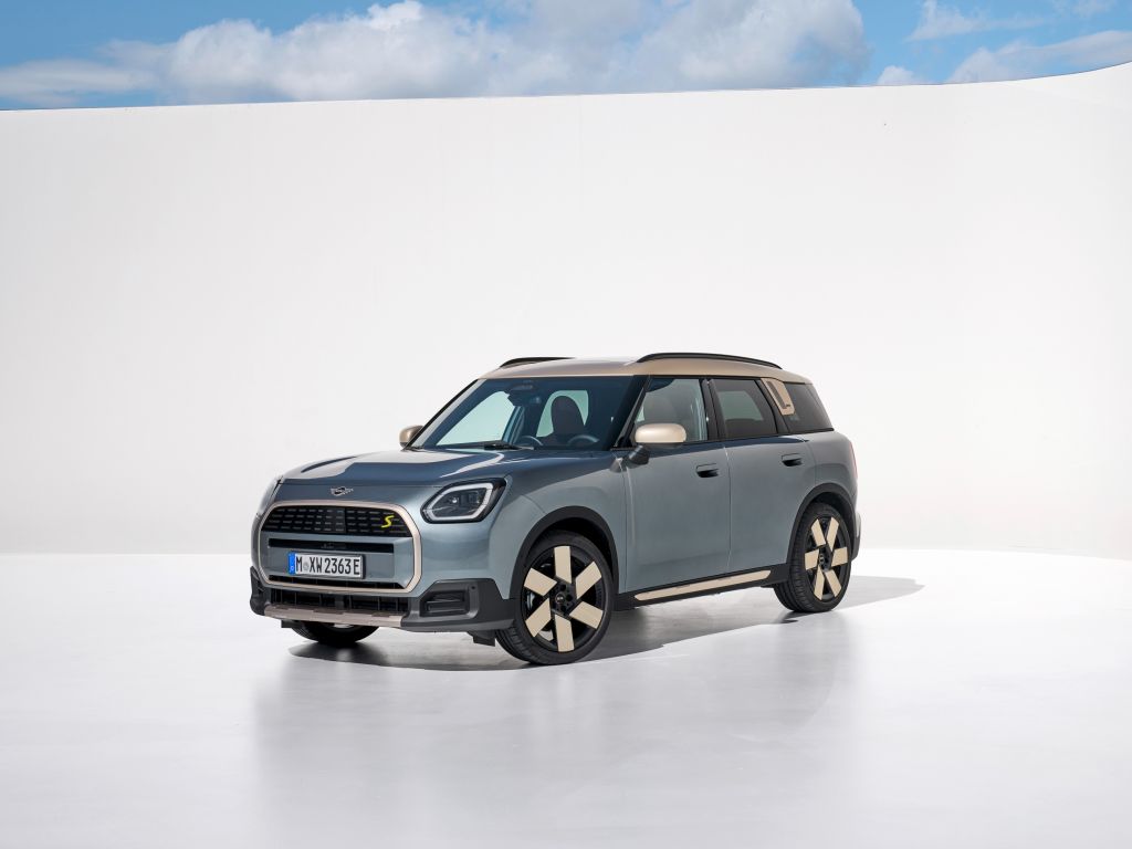 MINI COUNTRYMAN