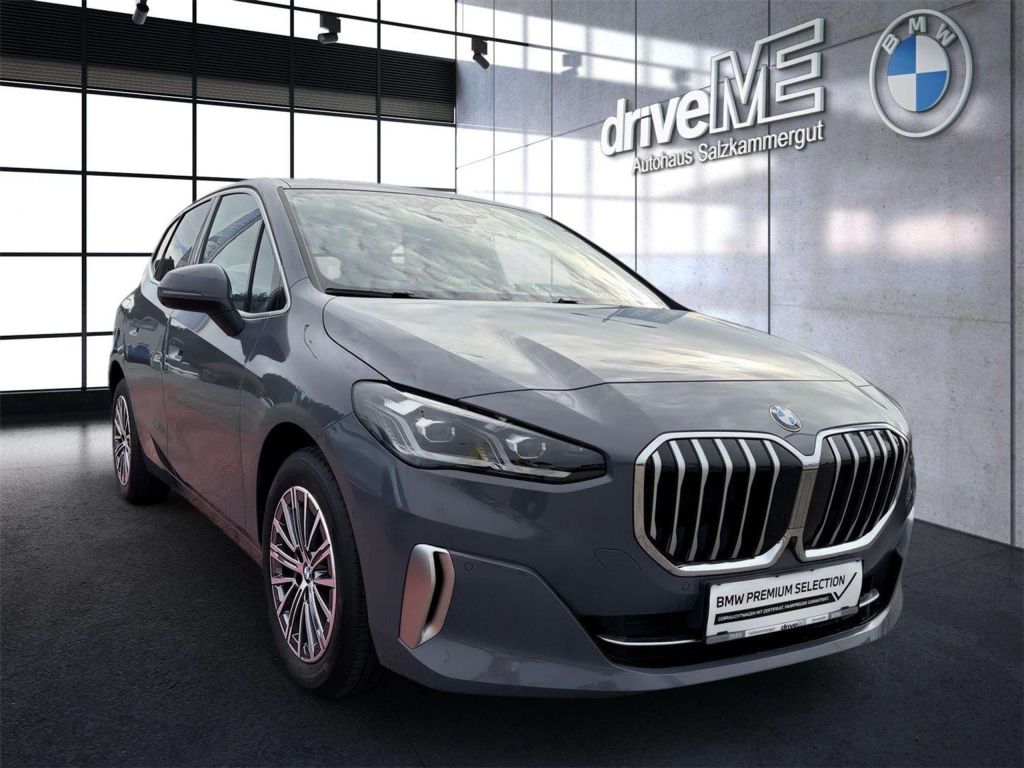 BMW 218