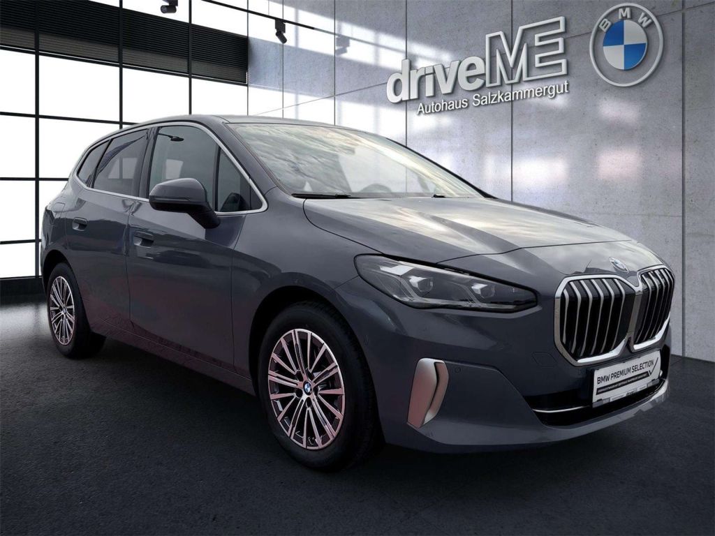 BMW 218