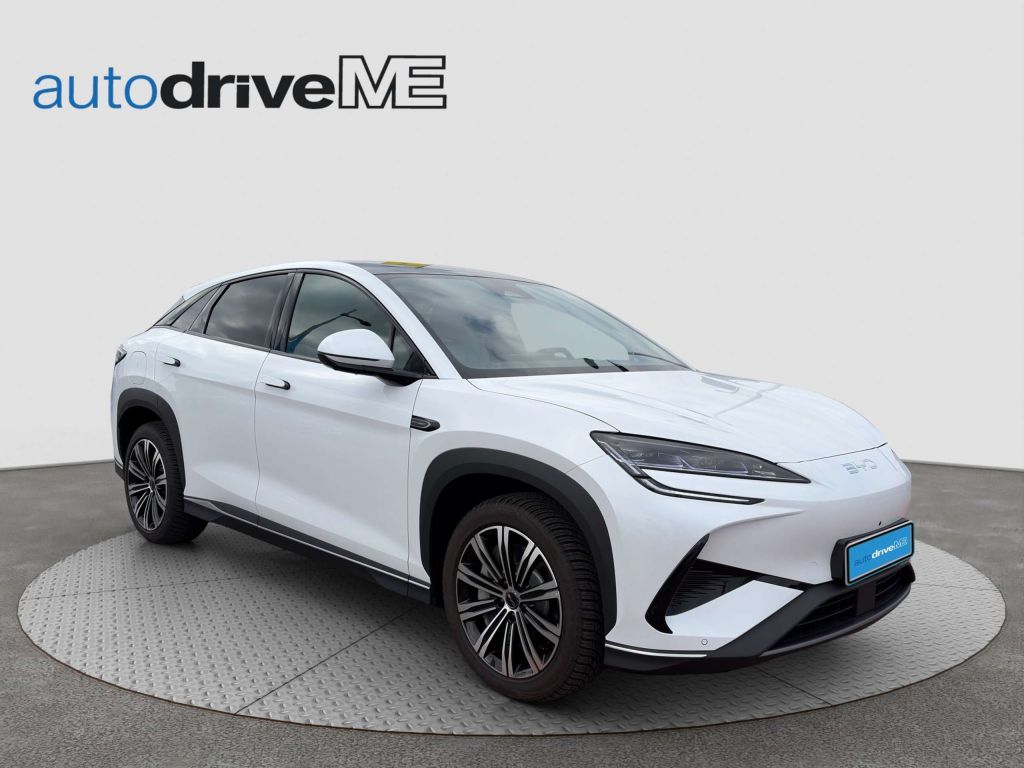 BYD Sealion 7