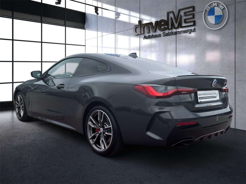 BMW 440