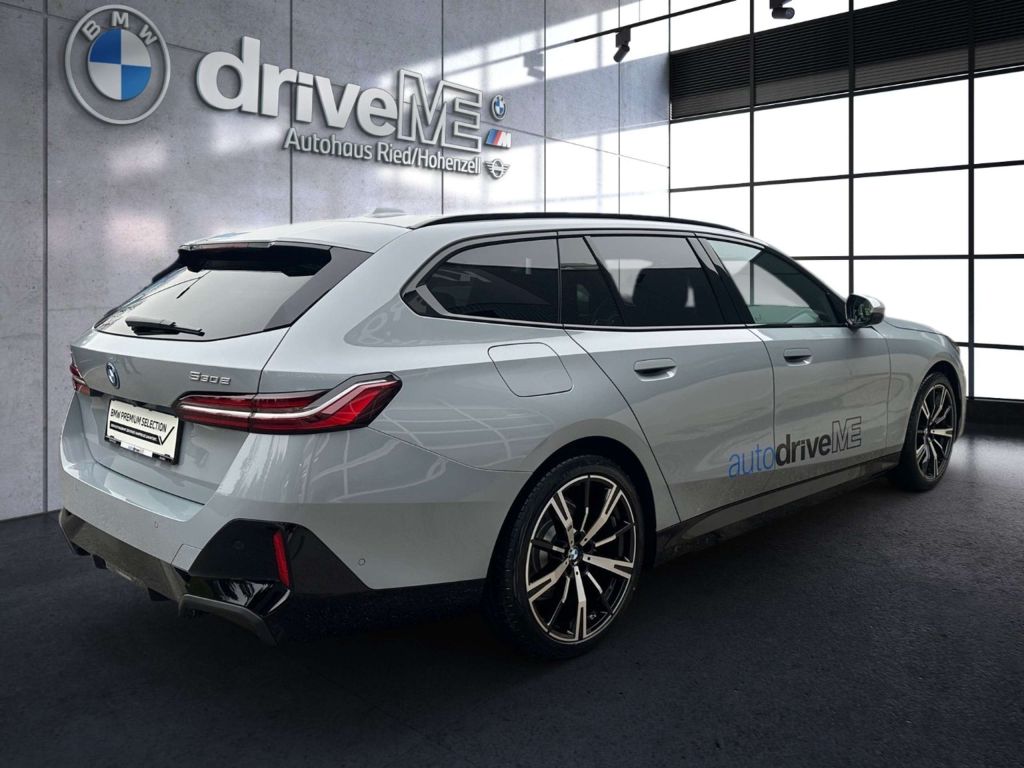 BMW 530