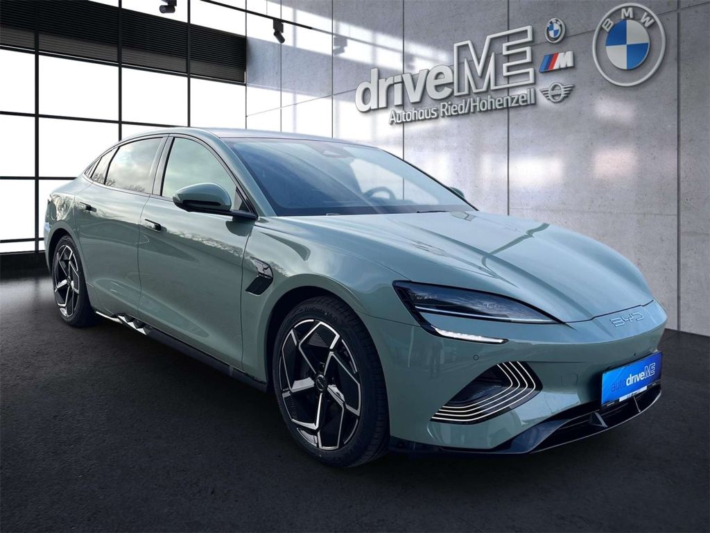 BYD Seal