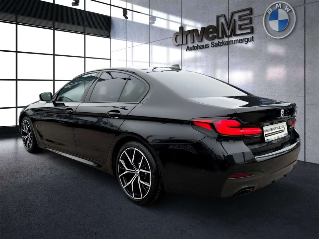 BMW 520