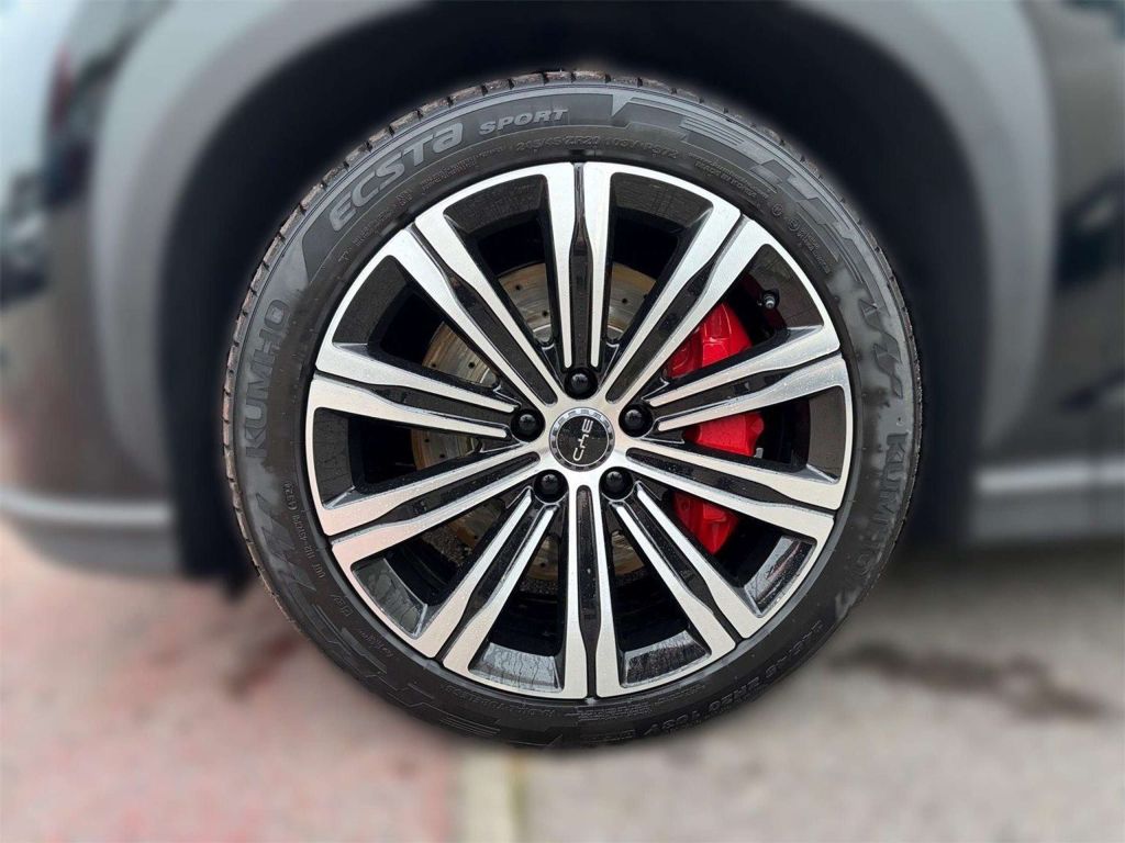 BYD Sealion 7