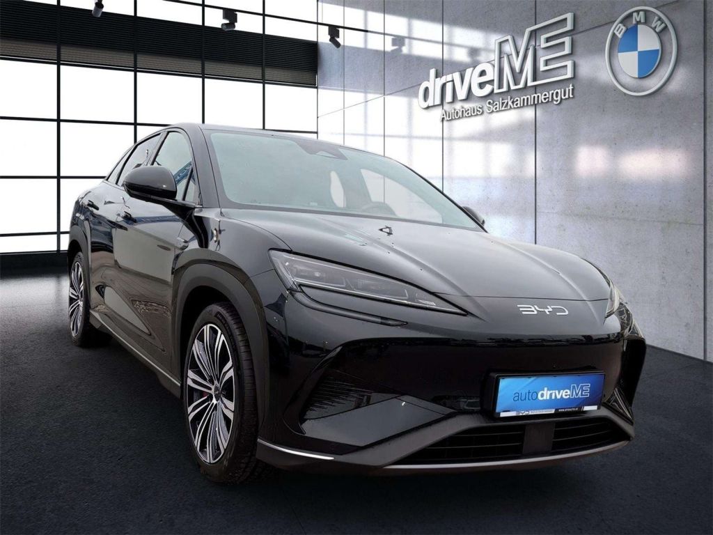 BYD Sealion 7