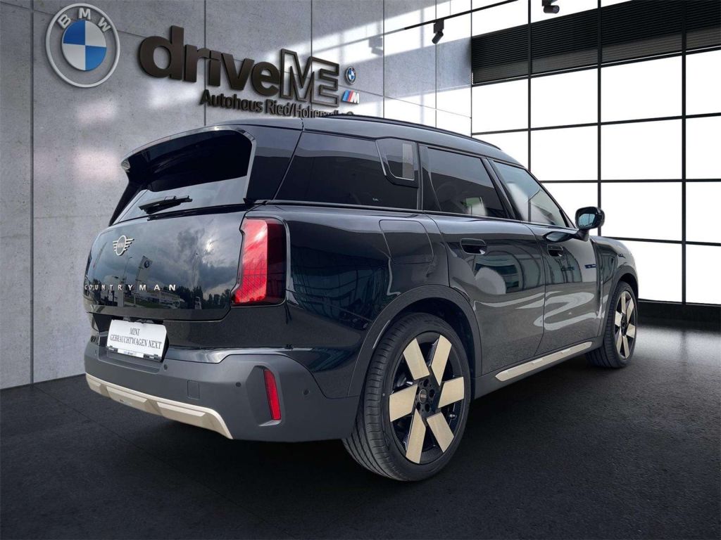 MINI Countryman E