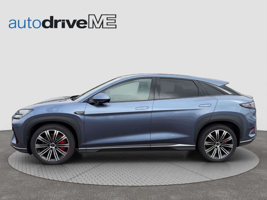 BYD Sealion 7