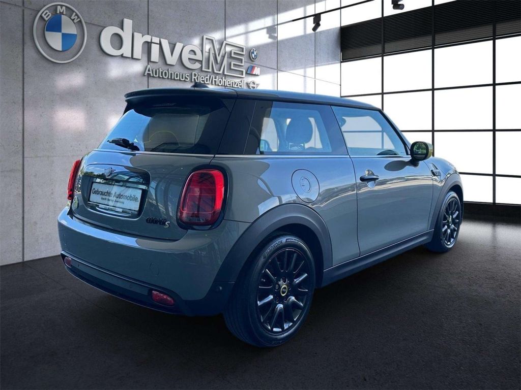 MINI Cooper SE