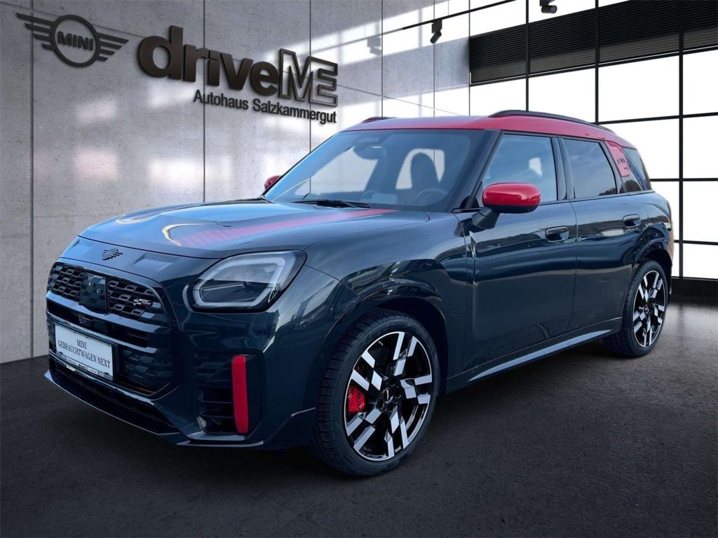 MINI John Cooper Works Countryman