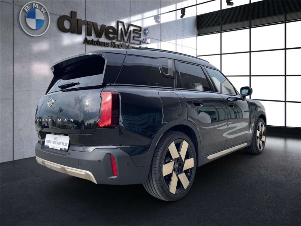 MINI Countryman E