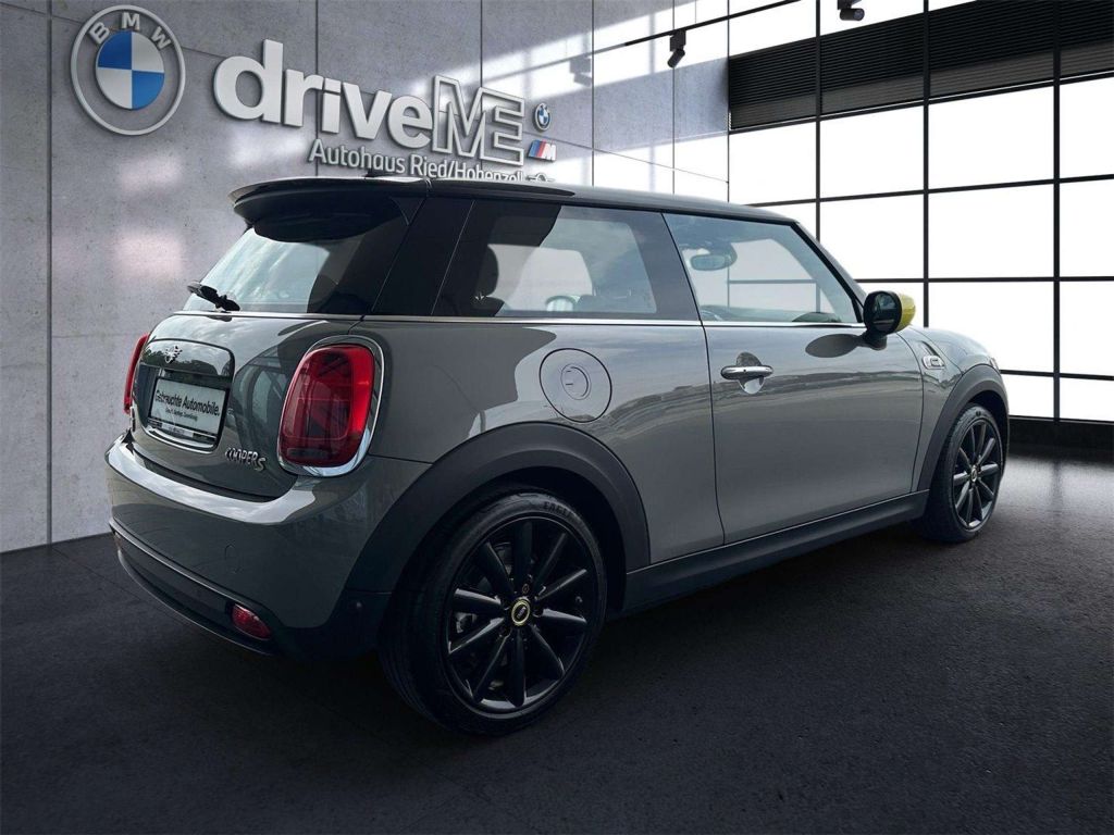 MINI Cooper SE