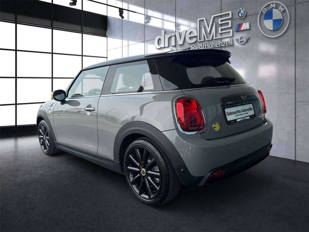 MINI Cooper SE