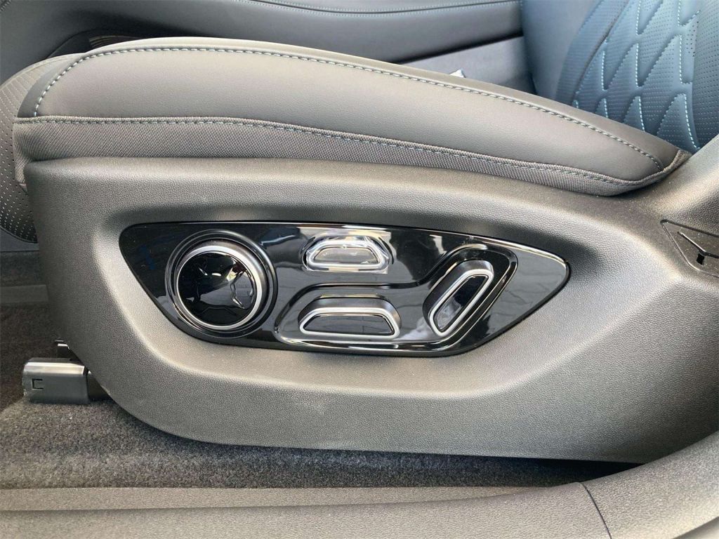 BYD Sealion 7