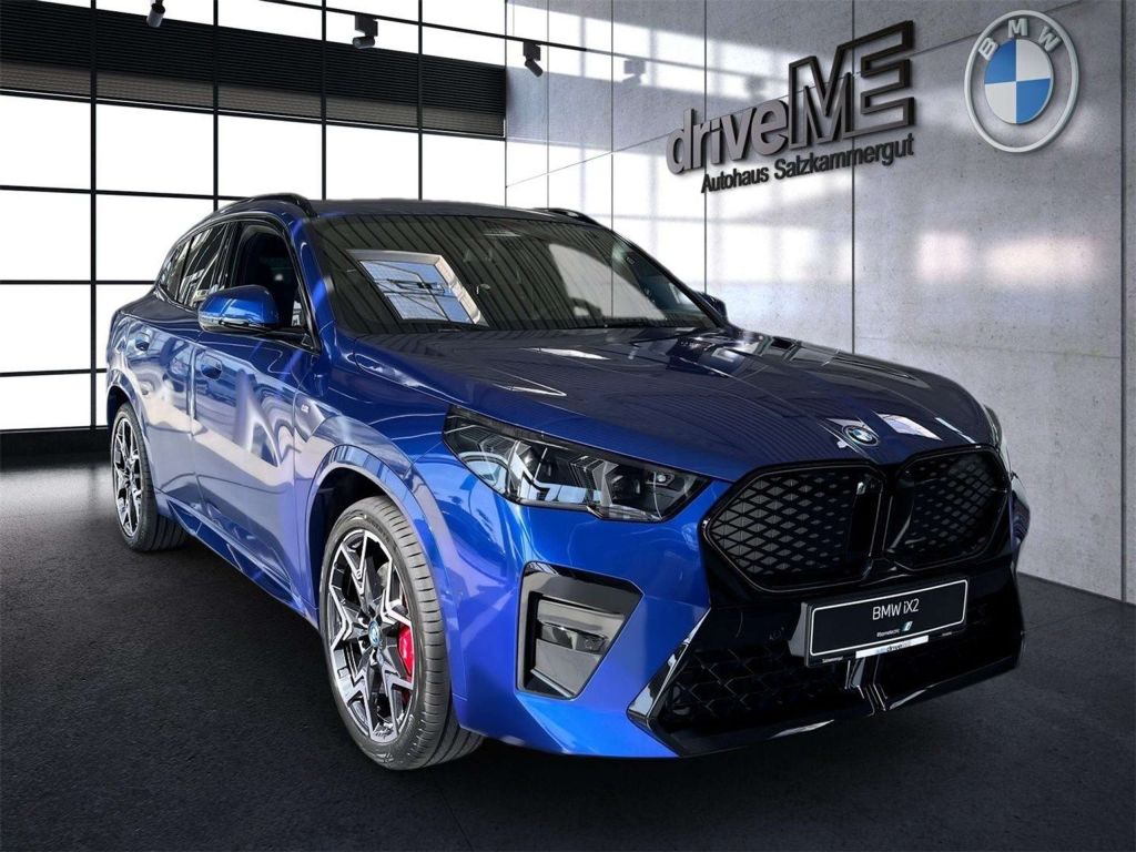 BMW iX2