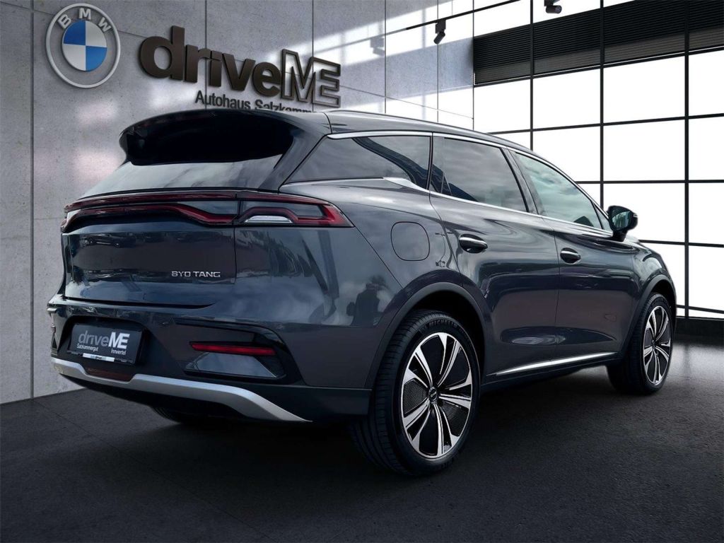BYD Tang