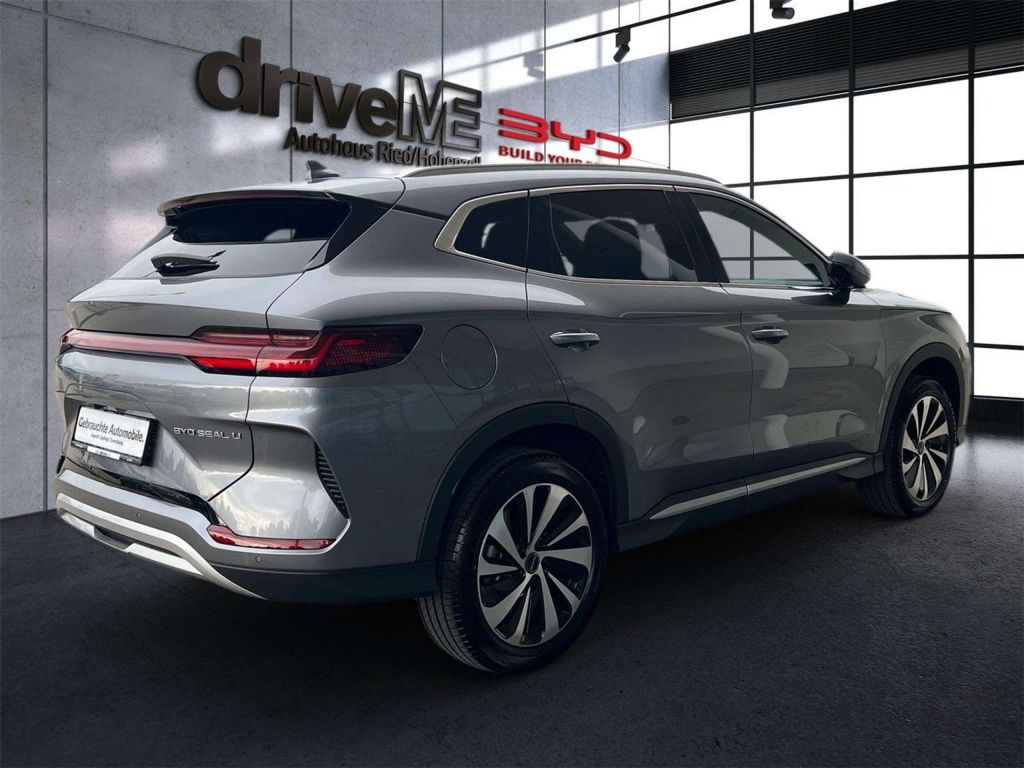 BYD Seal U