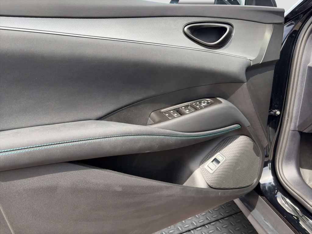 BYD Seal 6