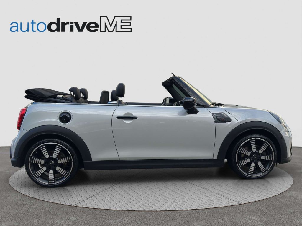 MINI Cooper S Cabrio