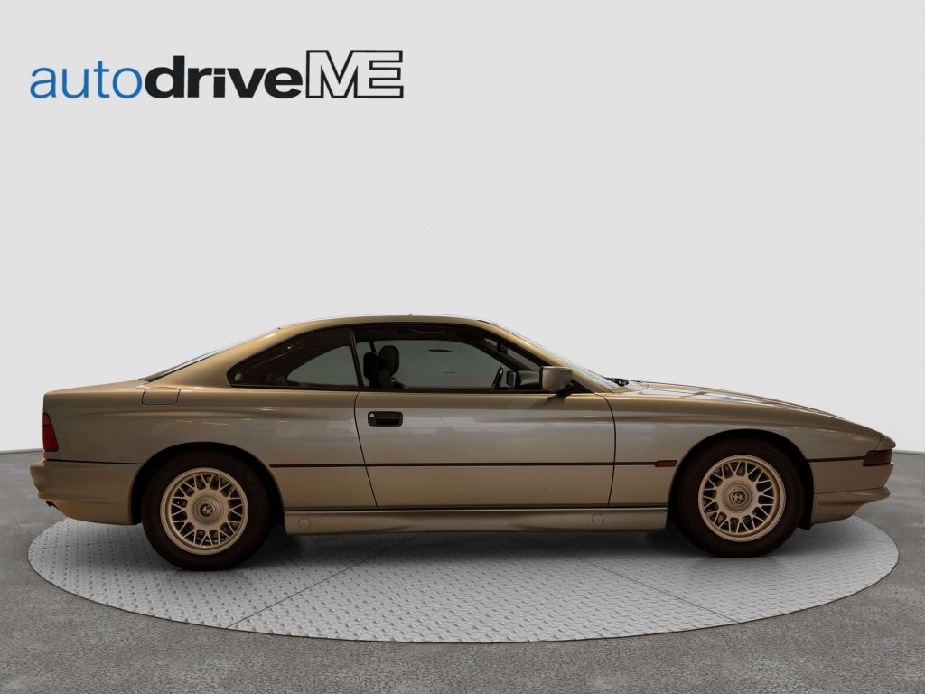BMW 850