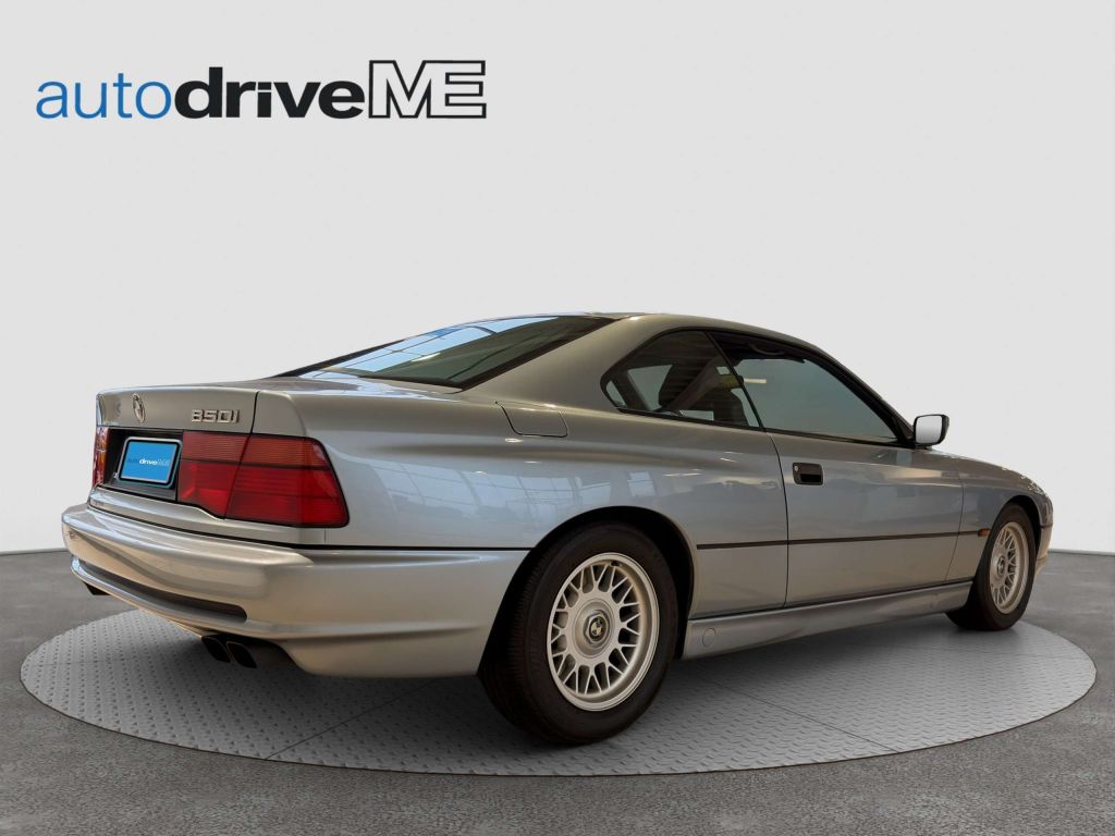 BMW 850