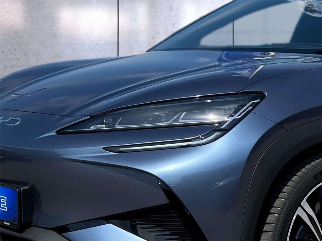 BYD Sealion 7