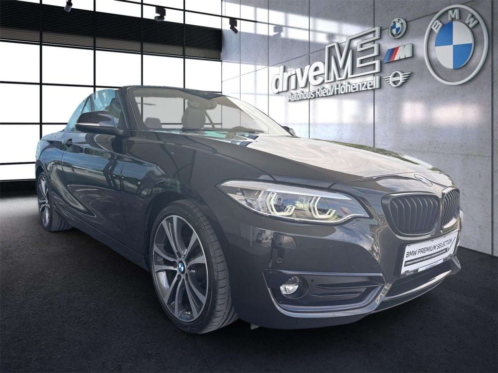 BMW 218