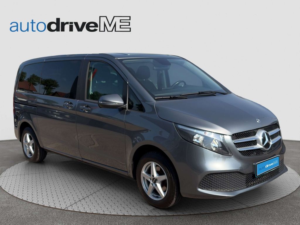 Mercedes-Benz V 220