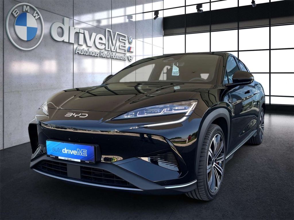 BYD Sealion 7