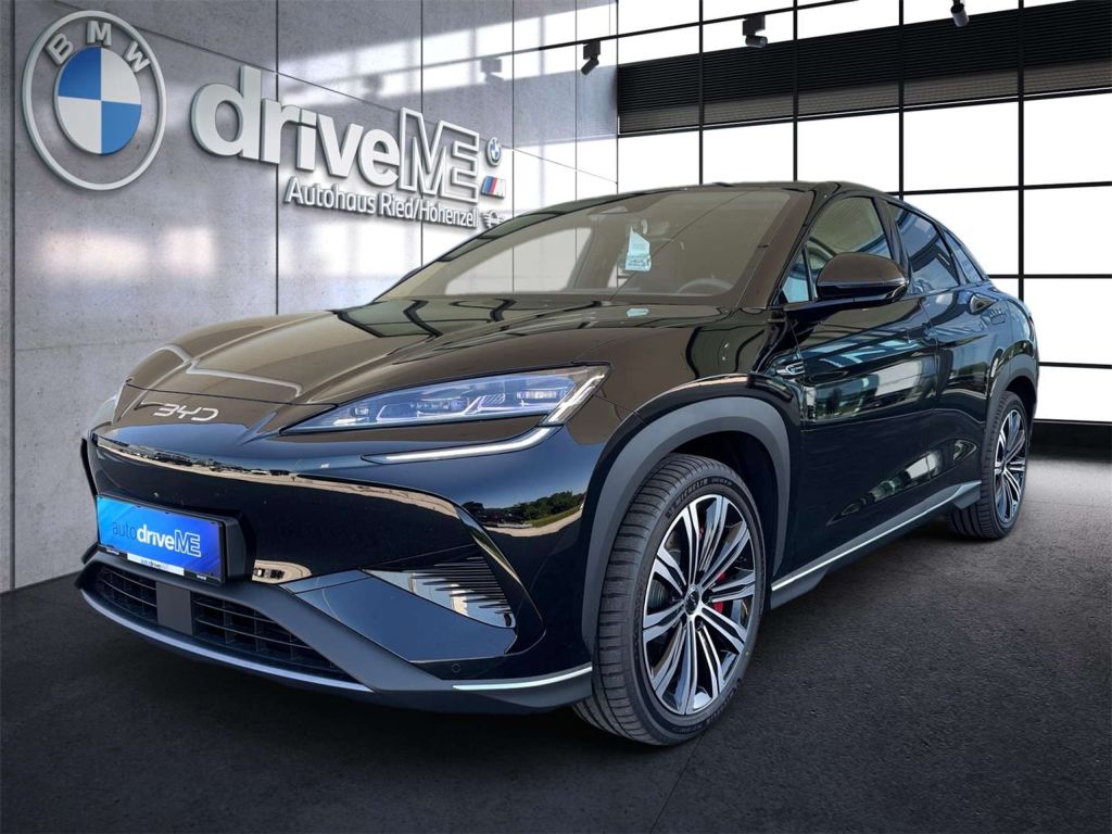 BYD Sealion 7