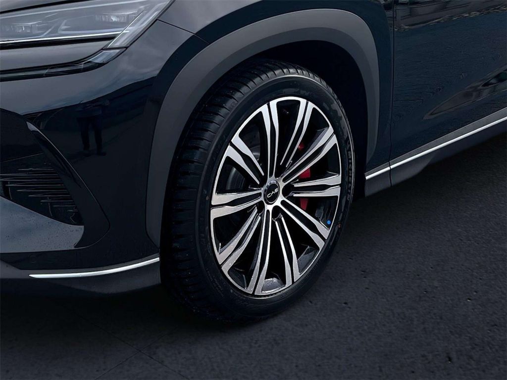 BYD Sealion 7