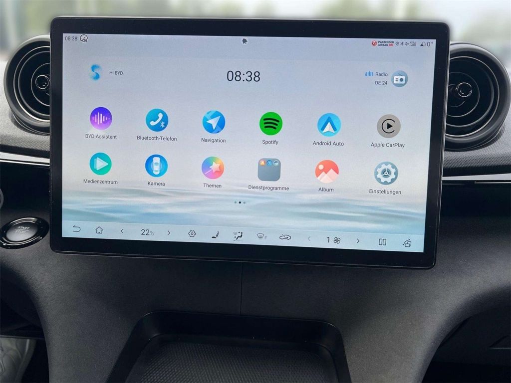 BYD Dolphin