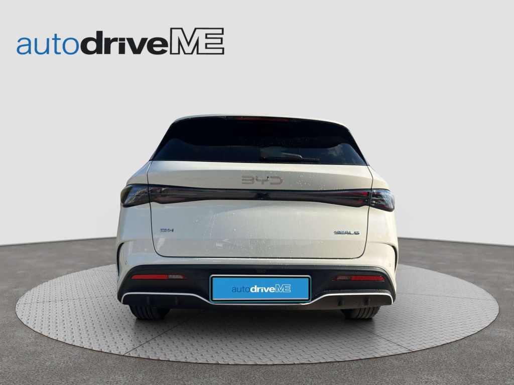 BYD Seal 6