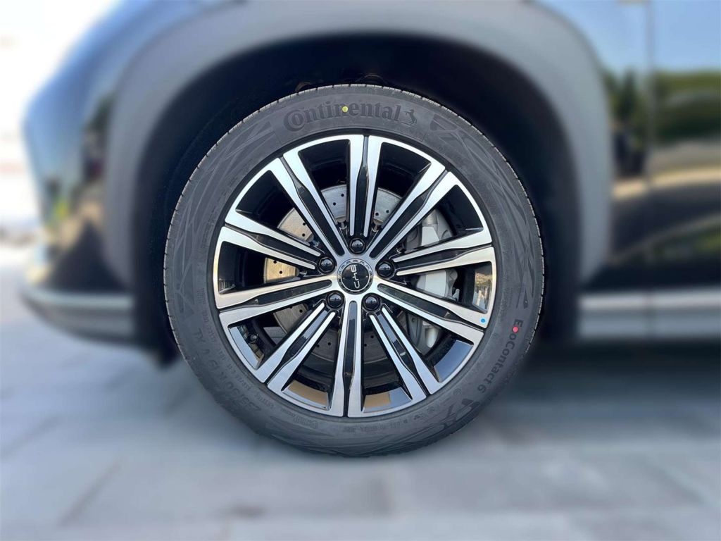 BYD Sealion 7