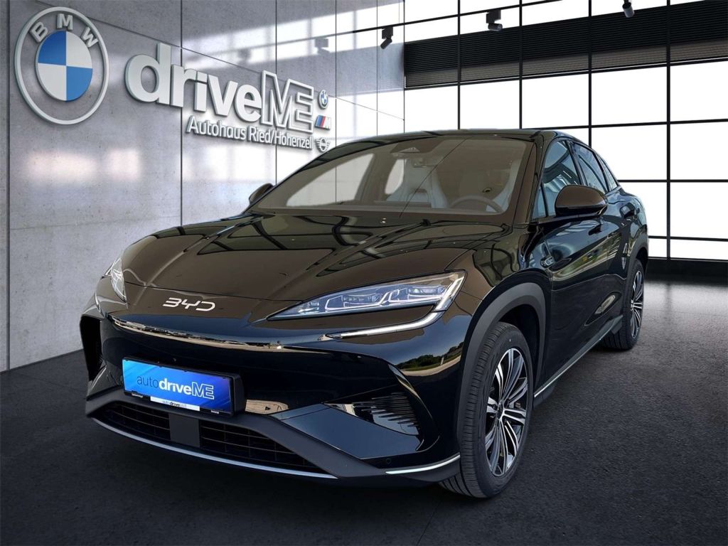 BYD Sealion 7