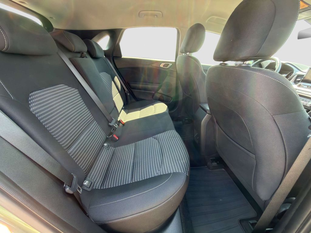 Kia Ceed / cee'd