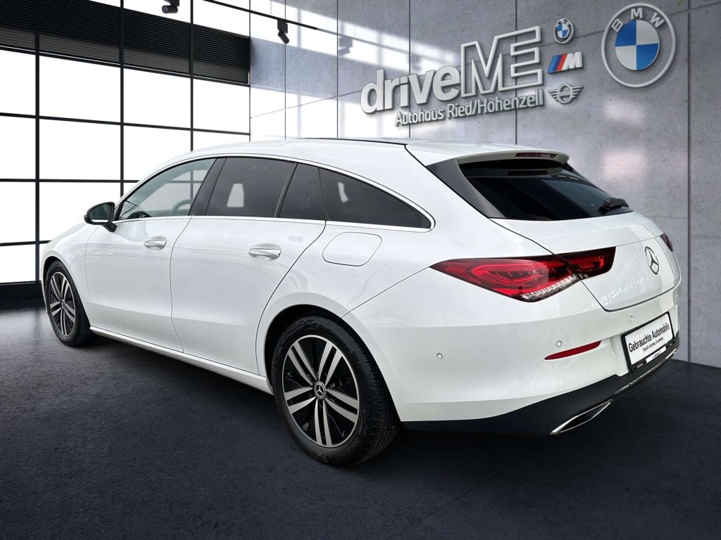 Mercedes-Benz CLA 200