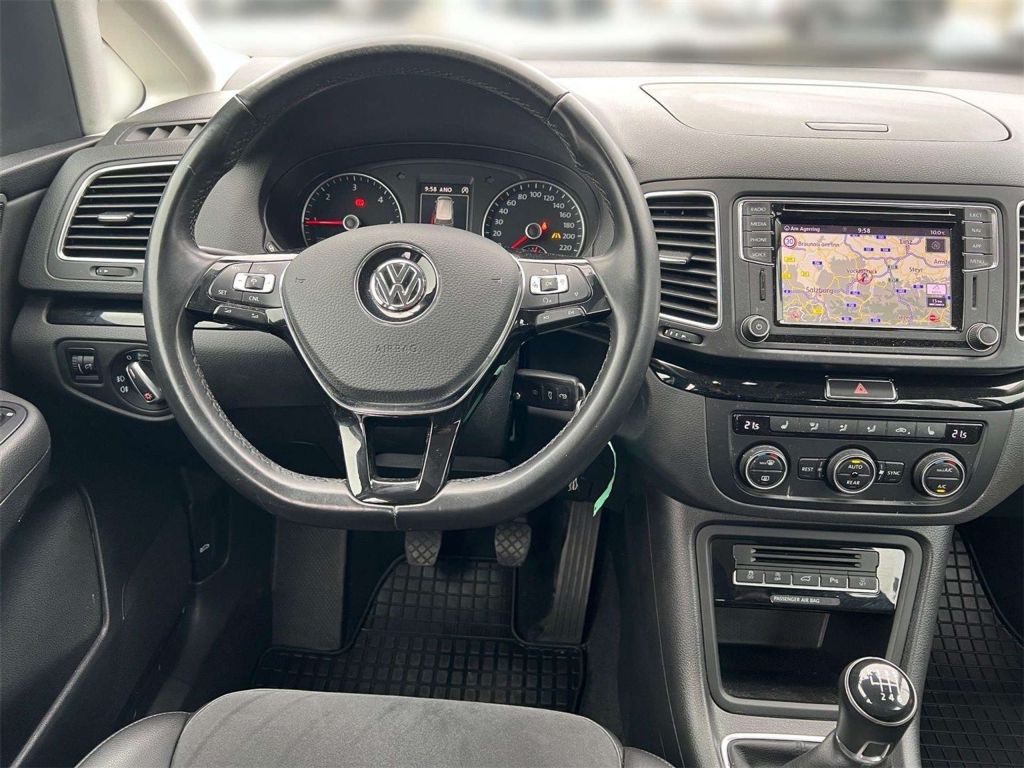 Volkswagen Sharan