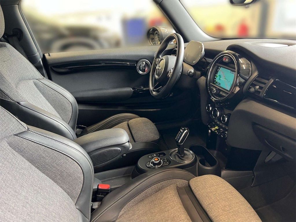 MINI Cooper SE
