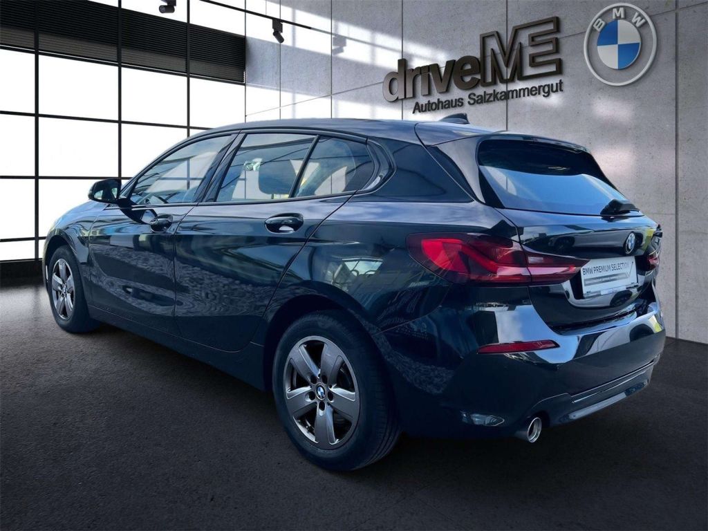 BMW 118