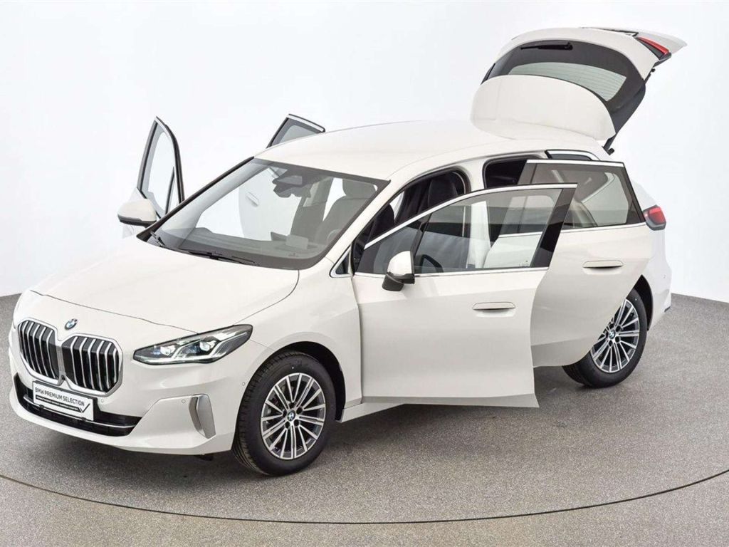 BMW 218