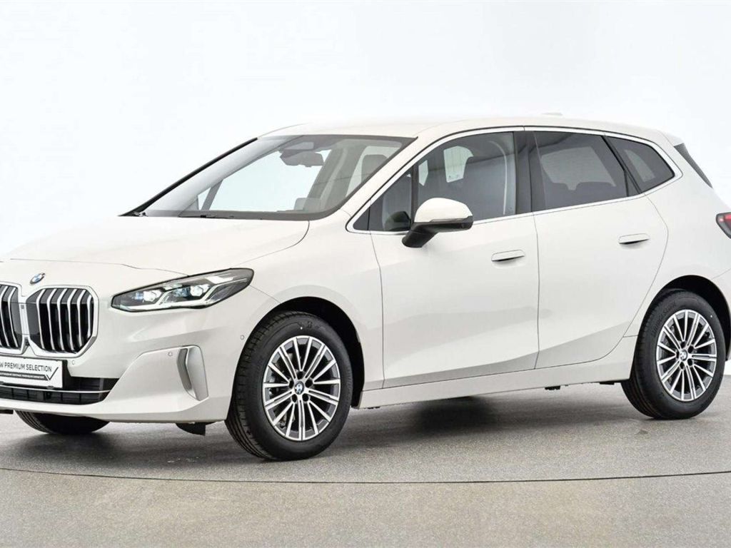 BMW 218