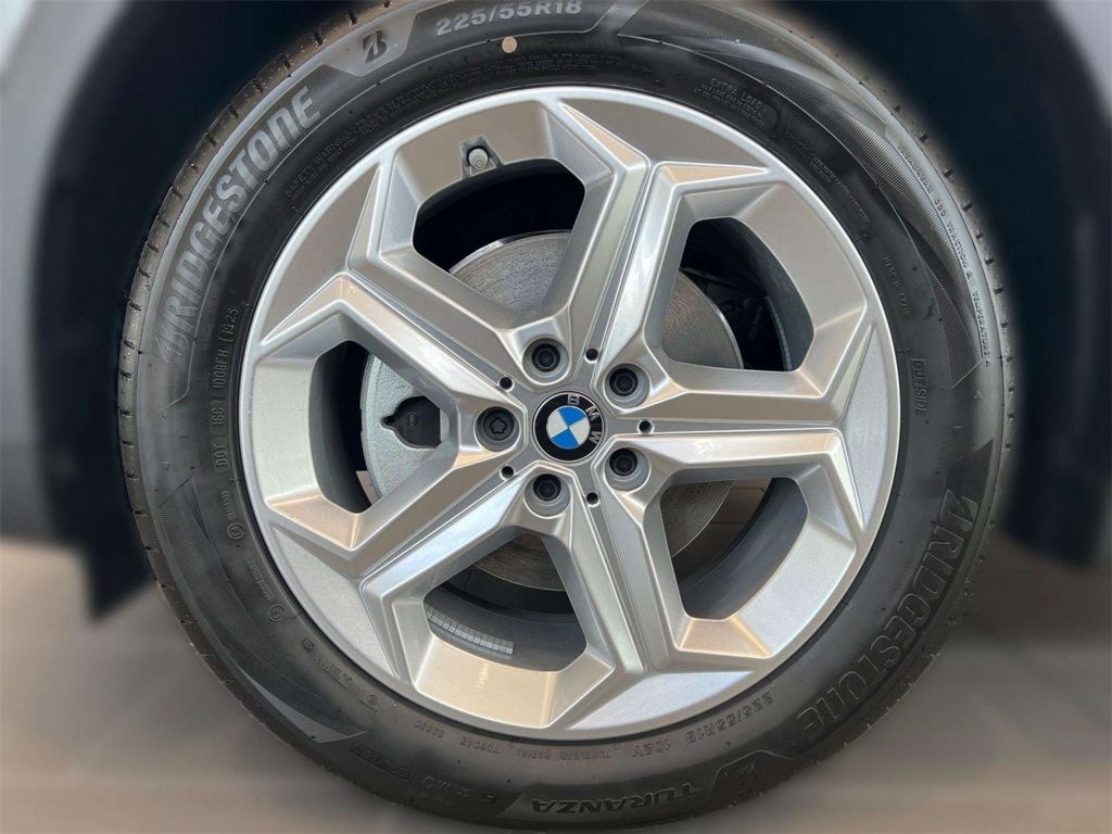 BMW iX2