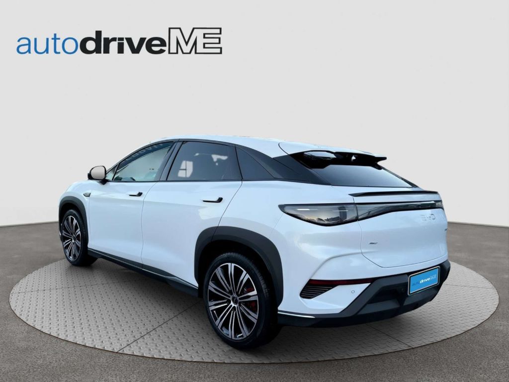 BYD Sealion 7