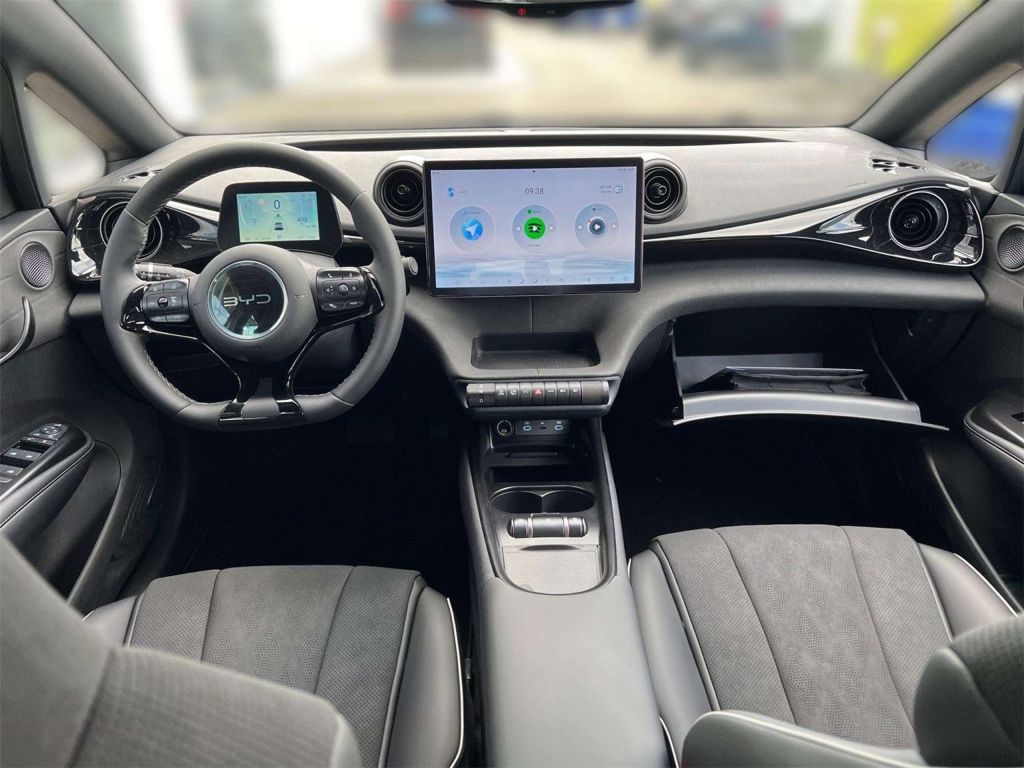 BYD Dolphin