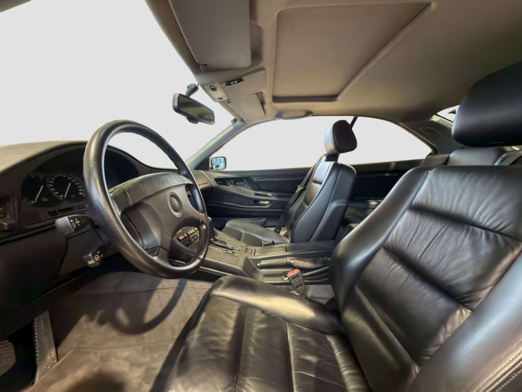 BMW 850