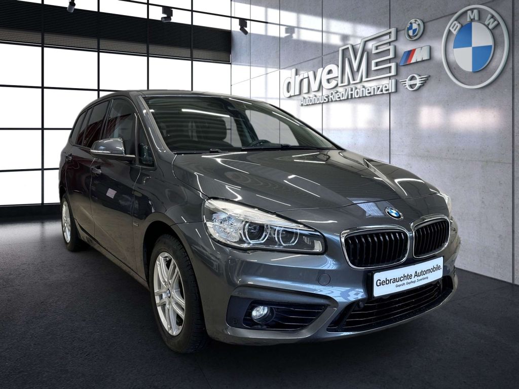 BMW 218