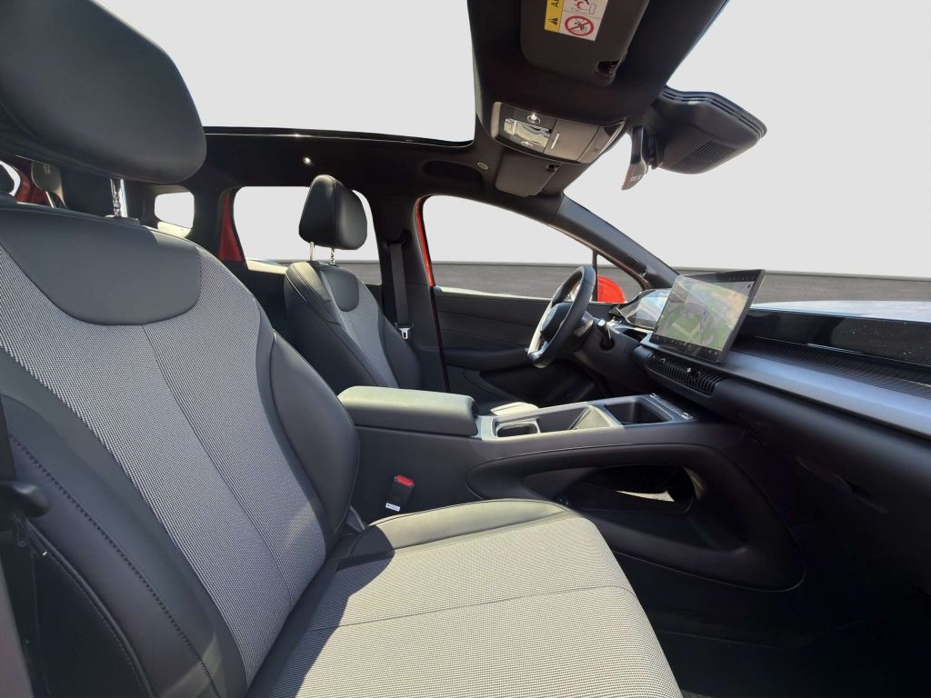 BYD Dolphin Surf