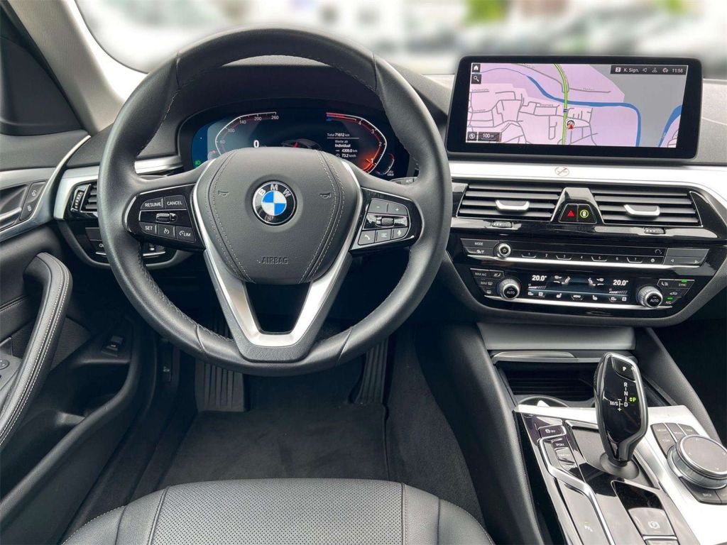 BMW 520
