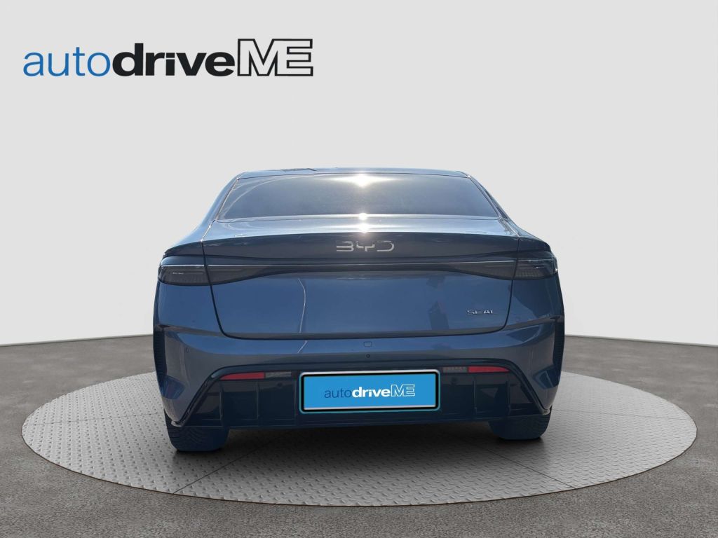 BYD Seal